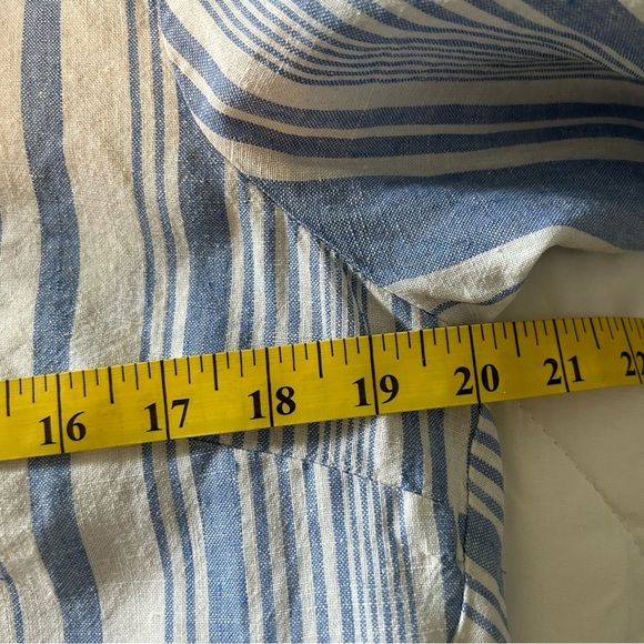 Jones New York Women’s Button down Collared Shirt Size Medium Blue/white VGUC - Picture 9 of 12